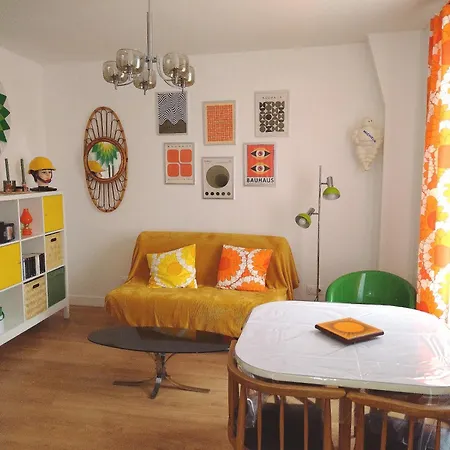 Le Vintage, 10 Min De Et 30 Min De Paris - 50 M Gare Apartment *