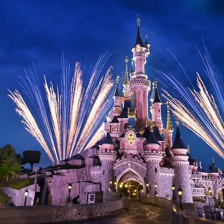Le Vintage - 10 Min Disneyland - Gare 50 M - Paris 30 Min - Cdg 30 Min * Esbly