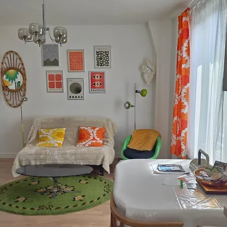 Apartment Le Vintage, 10 Min De Et 30 Min De Paris - 50 M Gare *